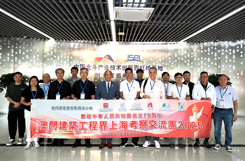 241771923291729302.jpg 上海相片(5)_00 (005).jpg